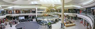 https://upload.wikimedia.org/wikipedia/en/2/22/Richmond_Hilltop_Mall_01.jpg