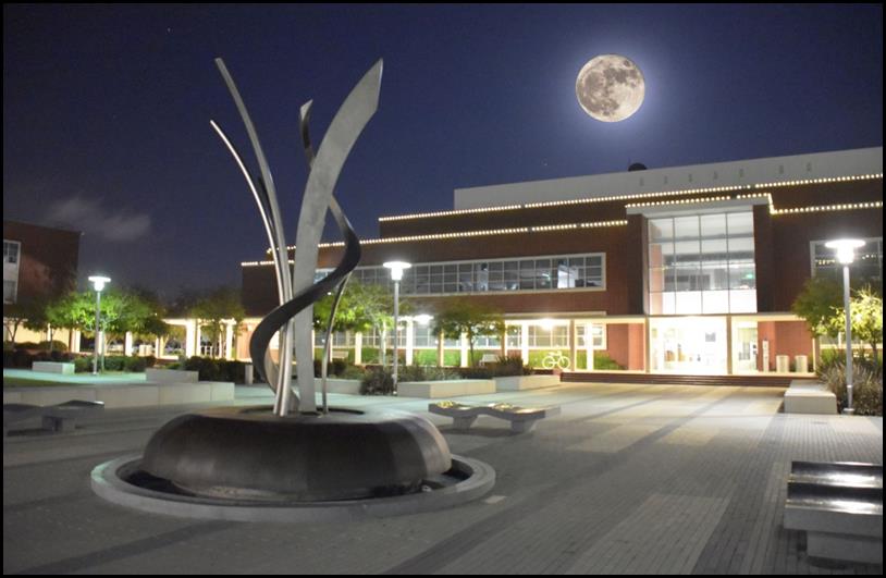 Moon Over Richmond 2016