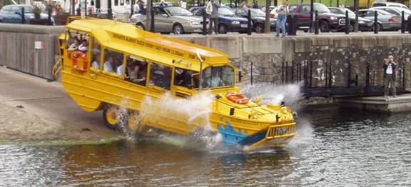 http://zerveblog.files.wordpress.com/2013/10/liverpool_dukw_splashdown.jpg