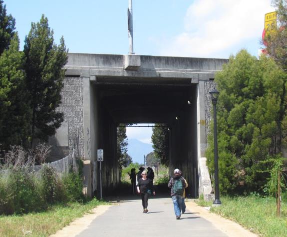 https://i2.wp.com/sf.streetsblog.org/wp-content/uploads/sites/3/2018/04/underpass.jpg?w=1000&crop=0%2C0px%2C100%2C827px
