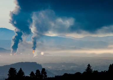 https://ww2.kqed.org/wp-content/uploads/sites/10/2013/12/RS268_chevron20120810.jpg