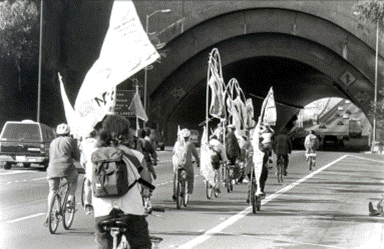 https://cal.streetsblog.org/wp-content/uploads/sites/13/2019/11/OaklandBridgeTunnelRide.png